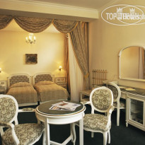 Ambassador Zlata Husa Twin room