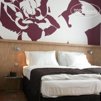 Dahlia Inn 
