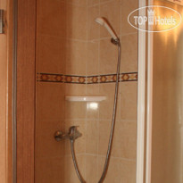 Bayer Hotel  
