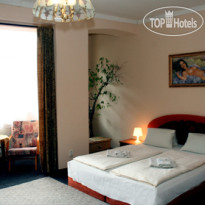 Bayer Hotel  