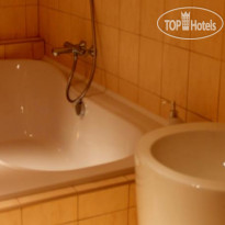 Enjoy Inn 