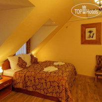 Enjoy Inn 