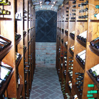 Synot Hotel Винный погреб