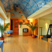 Atrium Hotel