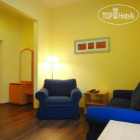 Atrium Hotel