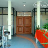 Atrium Hotel