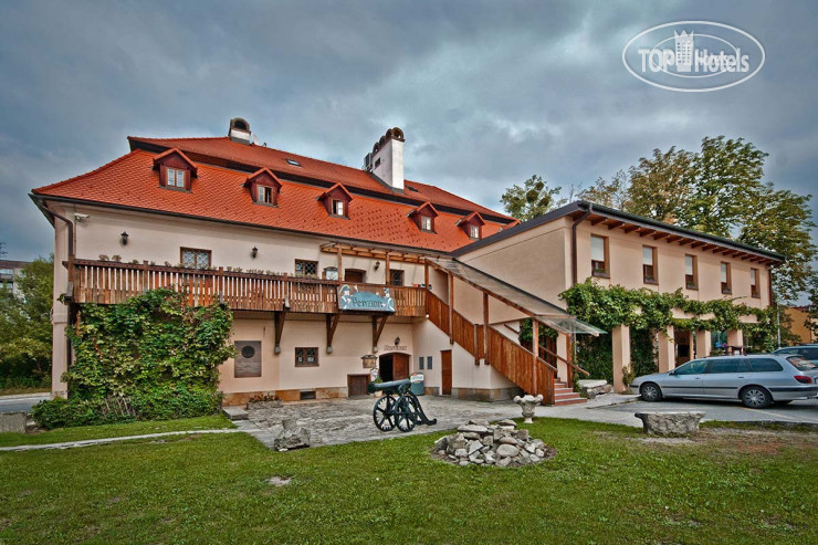 Hotel photo U Kriveho Psa Penzion 3*