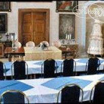 Detenice Chateau Resort