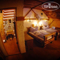 Medieval Hotel Detenice