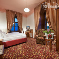 EA Zamecky Hotel Hruba Skala