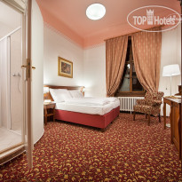 EA Zamecky Hotel Hruba Skala