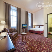 EA Zamecky Hotel Hruba Skala