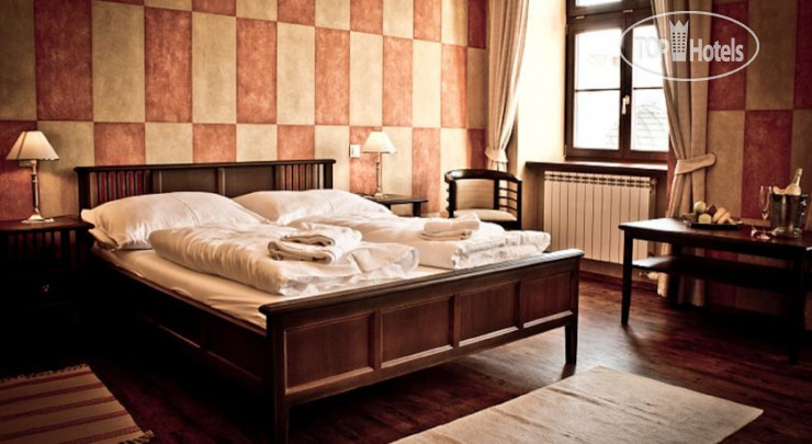 La Fresca Hotel