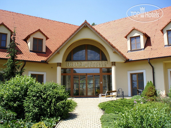 Hotelier's photos Hranicni Zamecek 4*