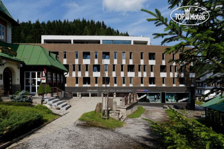 Hotelier's photos Pecr Hotel 4*