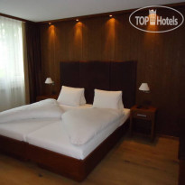 Parkhotel Quellenhof