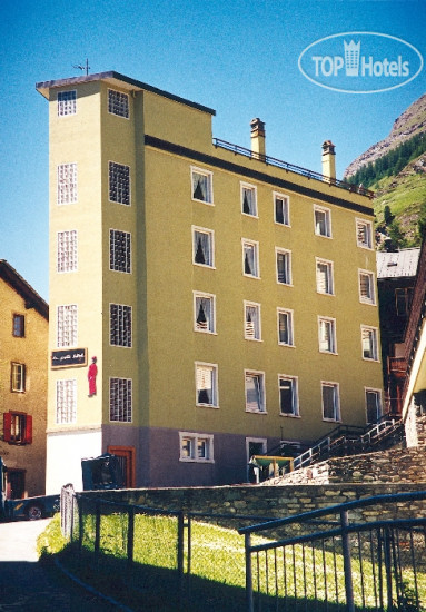 Hotel photo Le Petit 3*