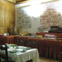 Hotel De La Nouvelle Couronne Столовая