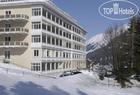 Hotelier's photos Youthpalace Davos 1*