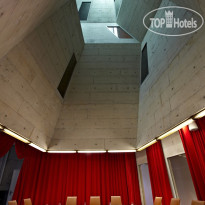 B2 Boutique Hotel + Spa Конференц-зал