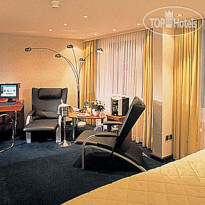 Crowne Plaza Zurich, an IHG Hotel
