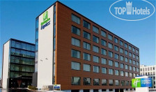 Holiday Inn Express Zurich Airport 3*