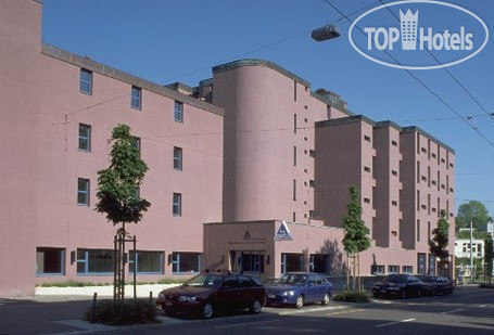 Hotelier's photos Youth Hostel Zurich