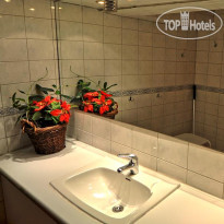 The Red Boat hotel Malaren (Den Roda Baten) 