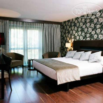 The Twelve Hotel 