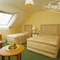 Hylands Burren Hotel