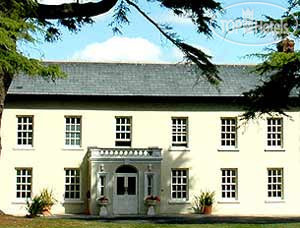 Hotel photo Roganstown House 4*
