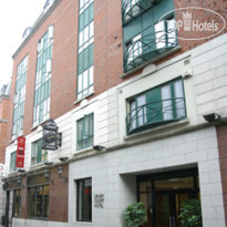 Drury Court