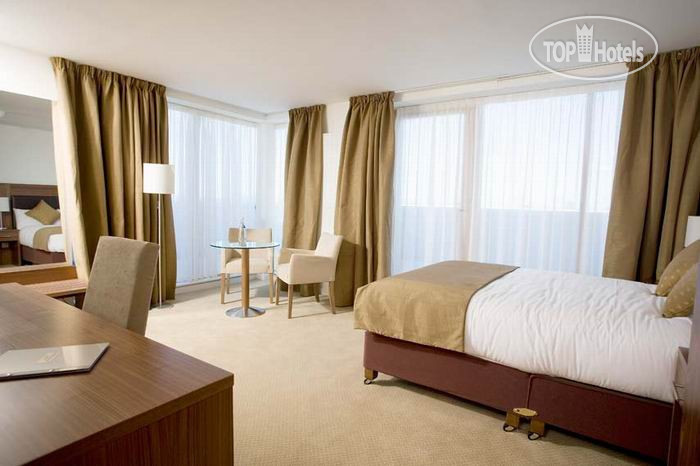 New photos from tourists Maldron Hotel Smithfield 3*