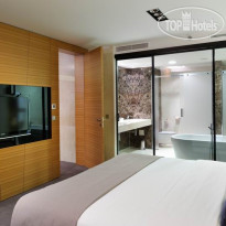 Radisson Blu Plaza Hotel