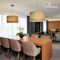 Radisson Blu Plaza Hotel