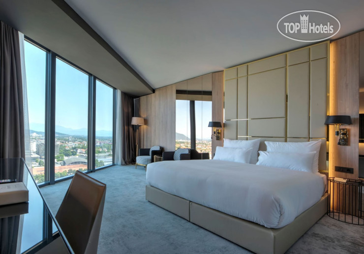 Hotel photo Grand Plaza Hotel & Congress Center 5*