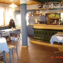 Lake House Inn