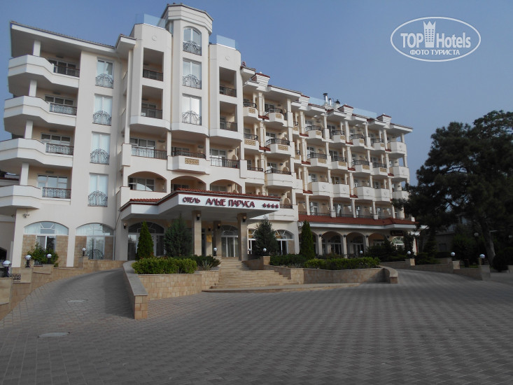 Hotelier's photos Алые Паруса 4*
