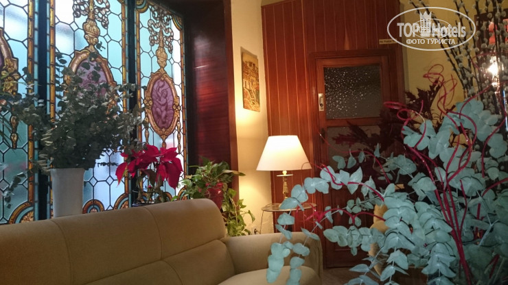 Hotel photo California 2*