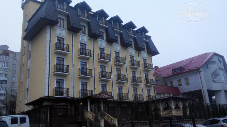 Hotel photo Golden Crown 