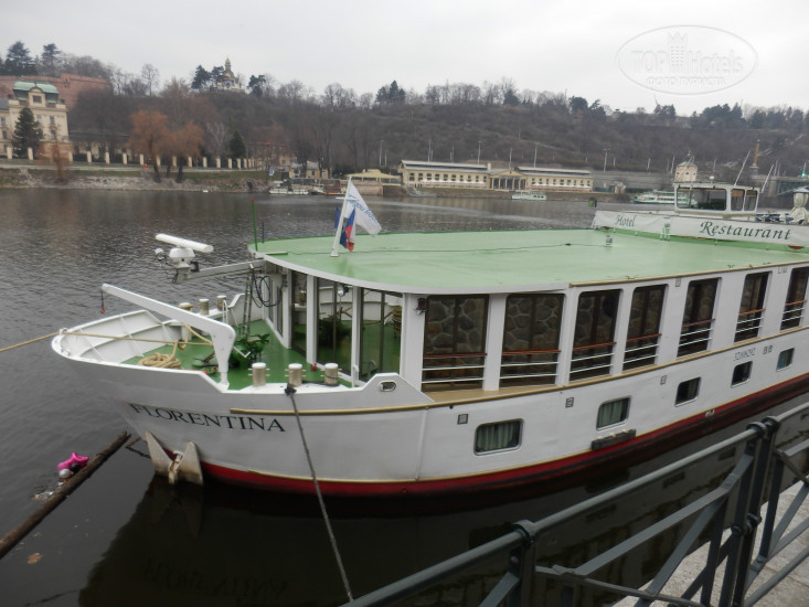 Florentina Boat