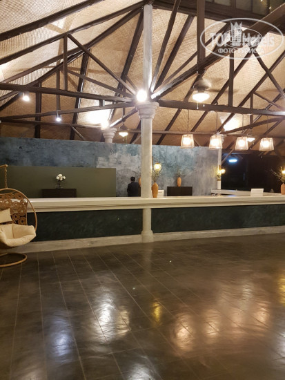 Hotel photo Lets Hyde Resort & Villas 4*