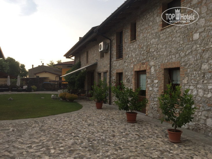 New photos from tourists Borgo Palazzo Steffaneo
