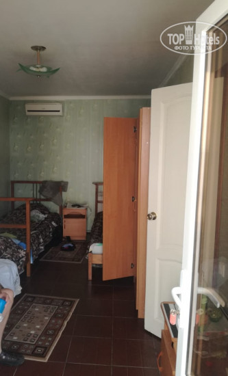 Hotel photo Максим 