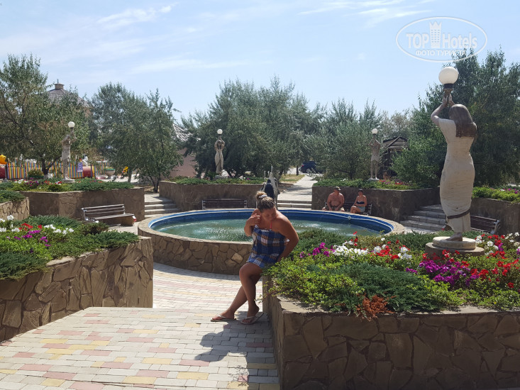 New photos from tourists Золотой Пляж 