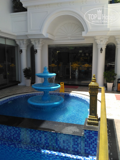 Crown Nguyen Hoang Hotel