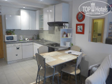 Roki & Diva Guest House