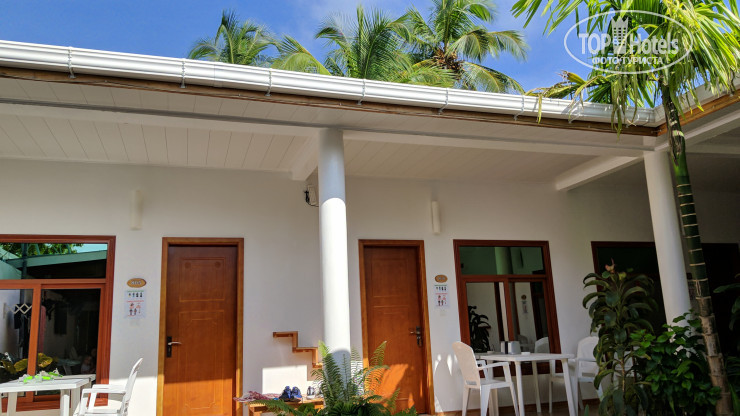 Hotelier's photos Summer Inn Thoddoo 4*