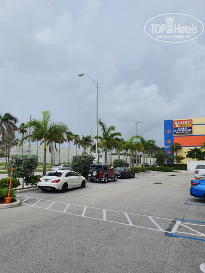New photos from tourists Candlewood Suites Miami Airport West 2*
