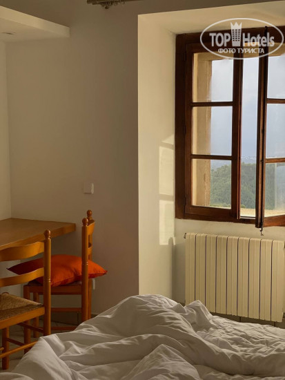 Petit Hotel Hostatgeria Sant Salvador